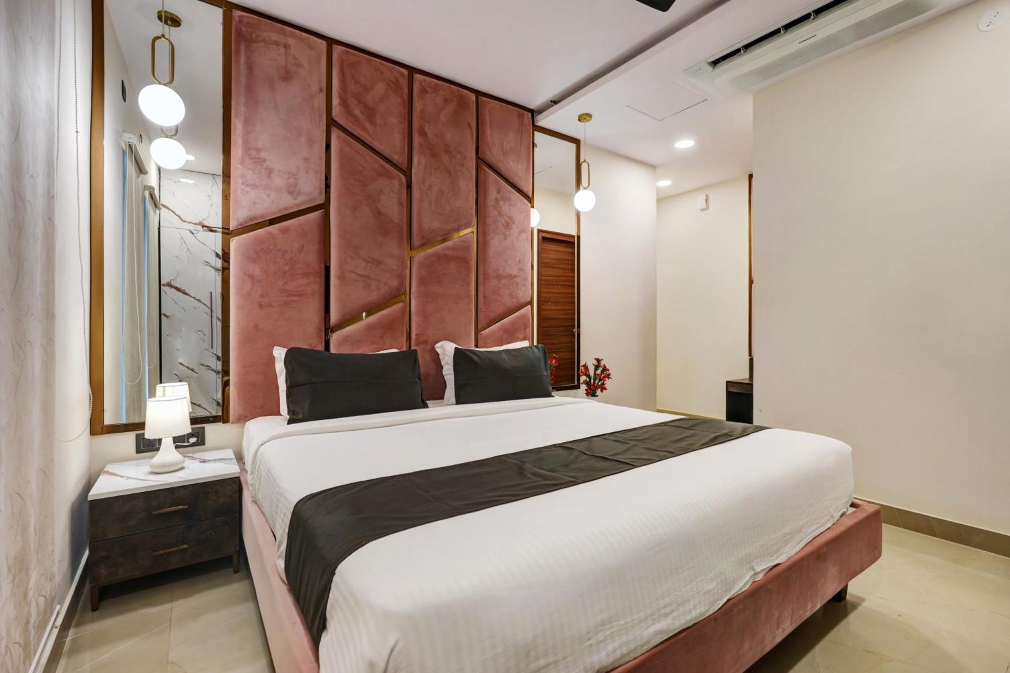Astra Hotels & Suites - Koramangala Bangalore Bagian luar foto