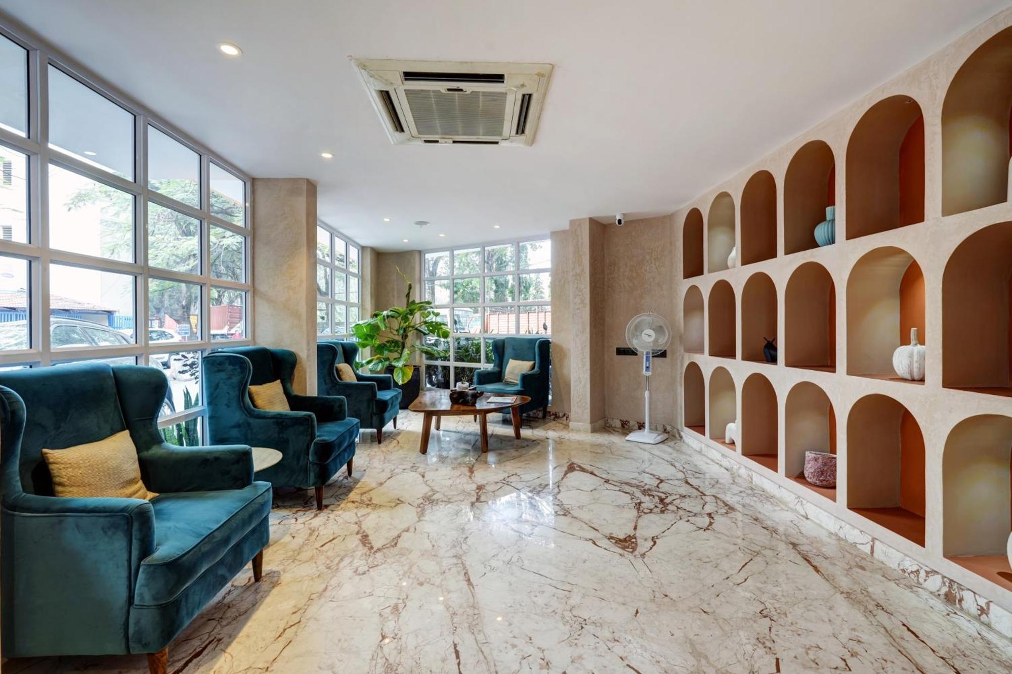 Astra Hotels & Suites - Koramangala Bangalore Bagian luar foto